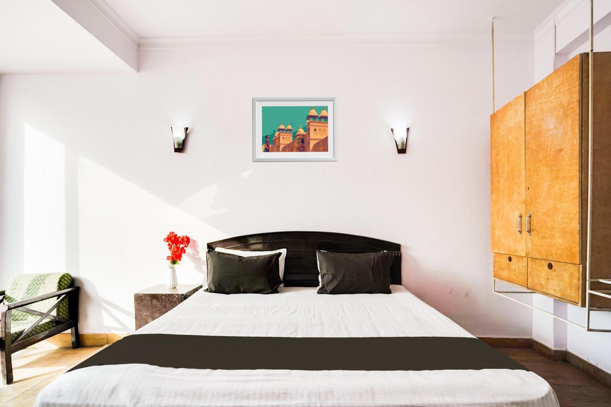 Hotel O Noida Stay Exterior photo